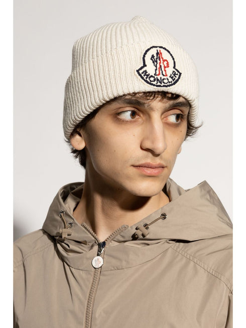 logo-patch wool beanie hat