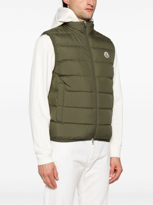 Contrin padded gilet