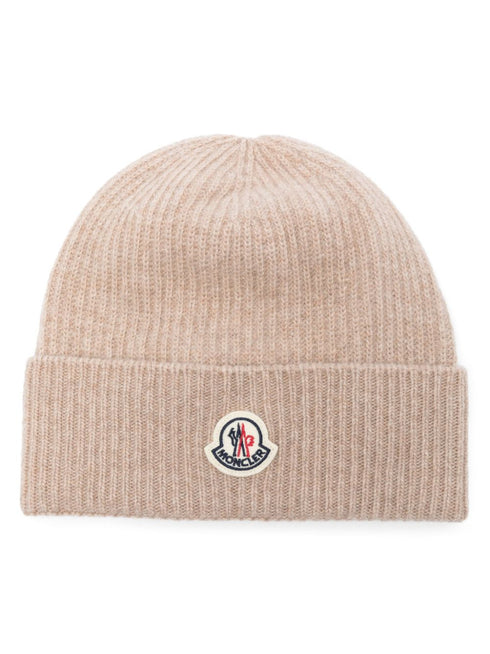 logo-patch beanie hat
