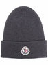 logo-patch knitted beanie hat
