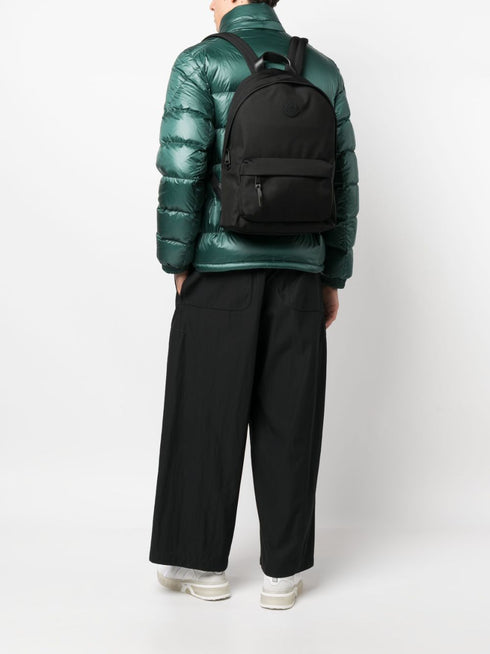 plecak z logo i suwakiem