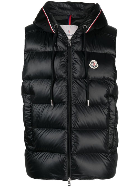logo-patch quilted hooded gilet