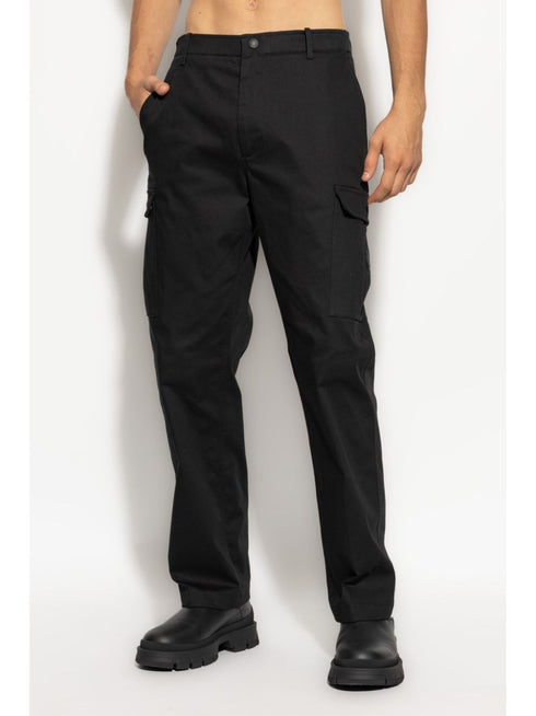 straight-leg trousers