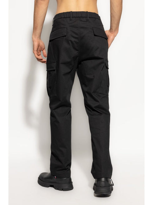 straight-leg trousers
