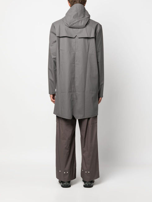 hooded stud-fastening raincoat