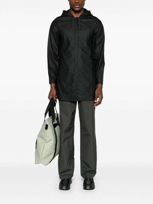 parka z kapturem zapinana na guziki