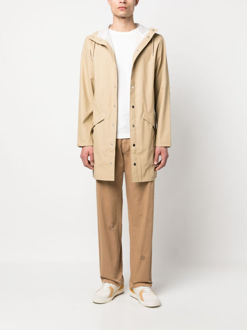 płaszcz przeciwdeszczowy z kapturem i długim rękawem