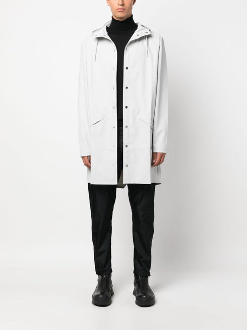 hooded stud-fastening raincoat