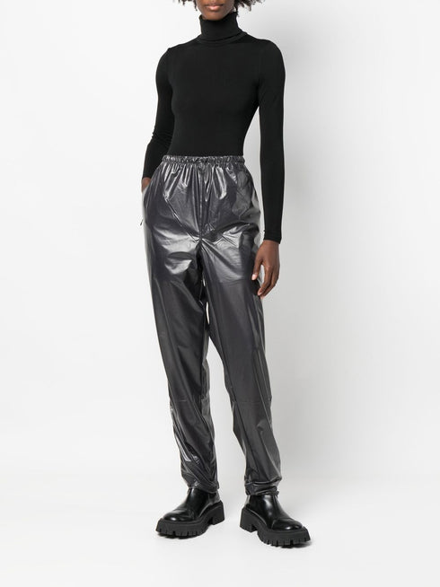 elasticated-waist waterproof trousers