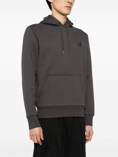 bluza z kapturem i ściągaczem z haftowanym logo i taśmą z logo