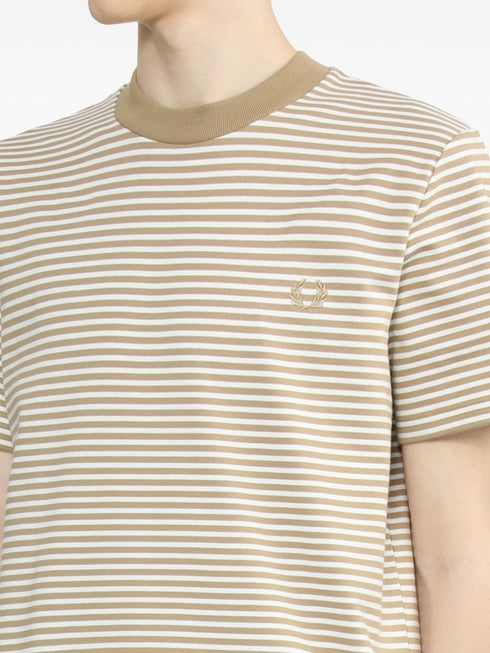 bawełniana koszulka w paski z haftowanym logo