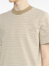 bawełniana koszulka w paski z haftowanym logo