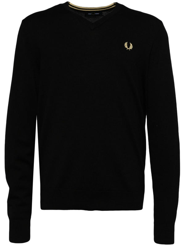 logo-embroidered V-neck jumper