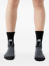 Forms compression socks