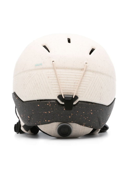 Fit Impacts Essential helmet