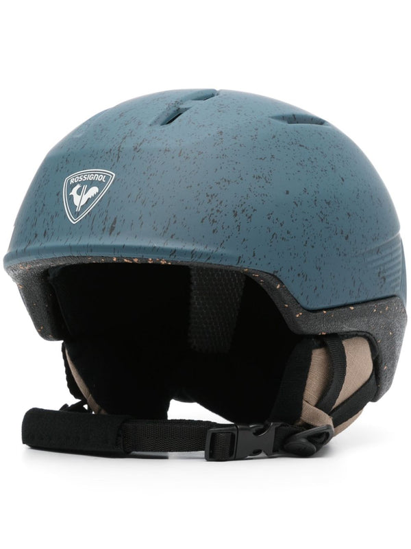 Fit Impacts Essential helmet