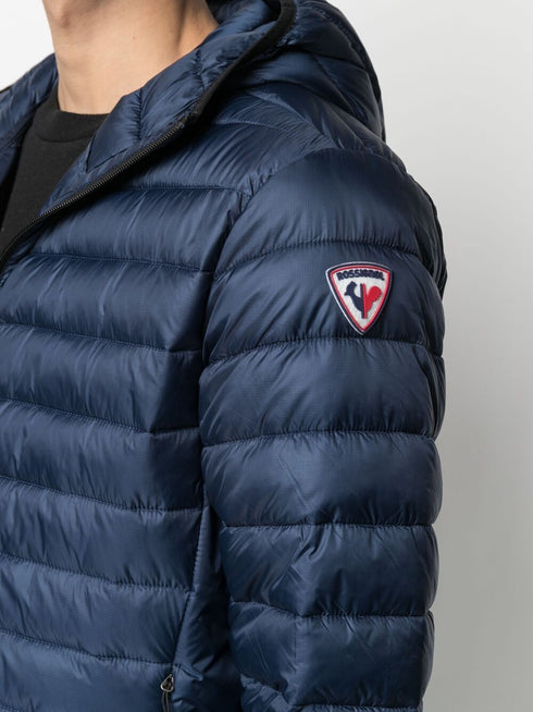 lekka kurtka z kapturem