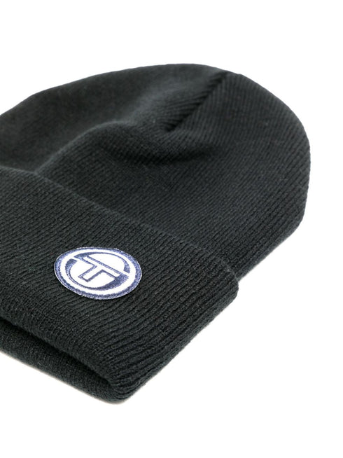 czapka z dzianiny prążkowanej z logo