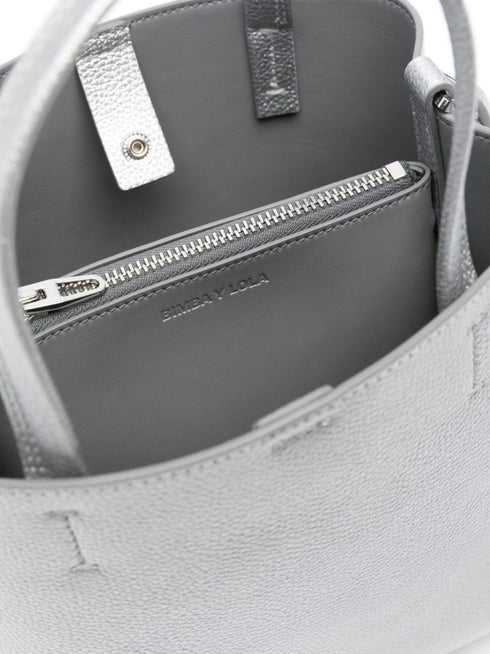 small Chihuahua tote bag