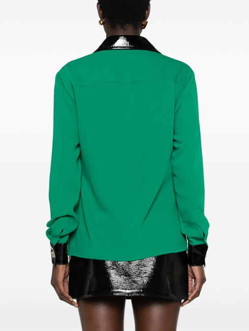 koszula z krepy z kontrastowym kołnierzykiem