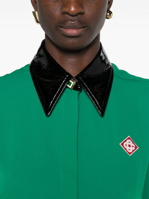 koszula z krepy z kontrastowym kołnierzykiem