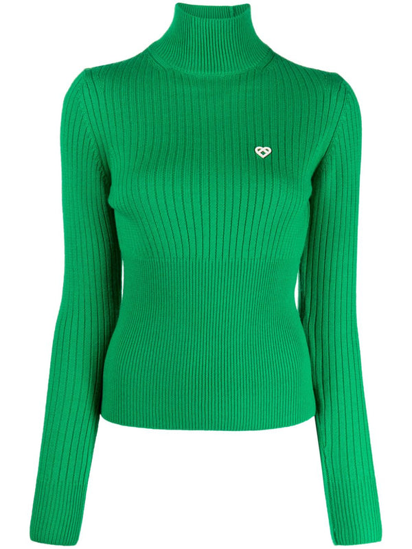 prążkowany sweter z wysokim kołnierzem