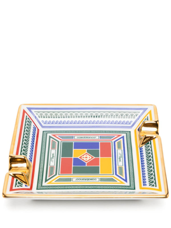 contrasting-pattern ashtray