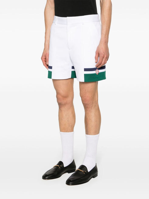 Szorty sportowe z pasami