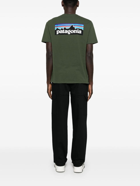 koszulka z nadrukiem logo