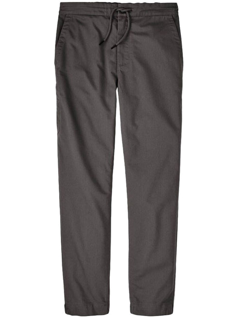 straight-leg trousers